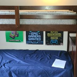 Donco Model 820 Mission Stairway Bunk Bed