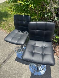Swivel Bar stool set of 2 ( black)