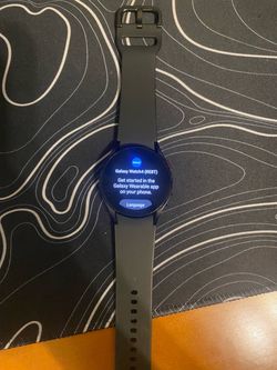SAMSUNG GALAXY WATCH 4