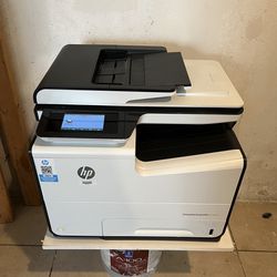 Two Midsize Office Style Office Jet, Printers/scanners