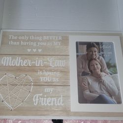 💞NEW WOODEN MOTHER IN-LAW FRIEND  FRAME. 
