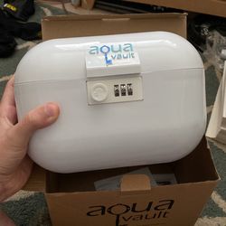 Aqua Vault Wallet Beach Chair Phone Security Safe