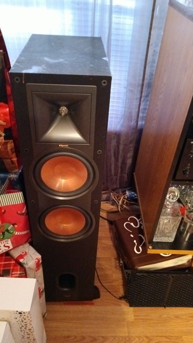 Klipsch Speakers R-28F