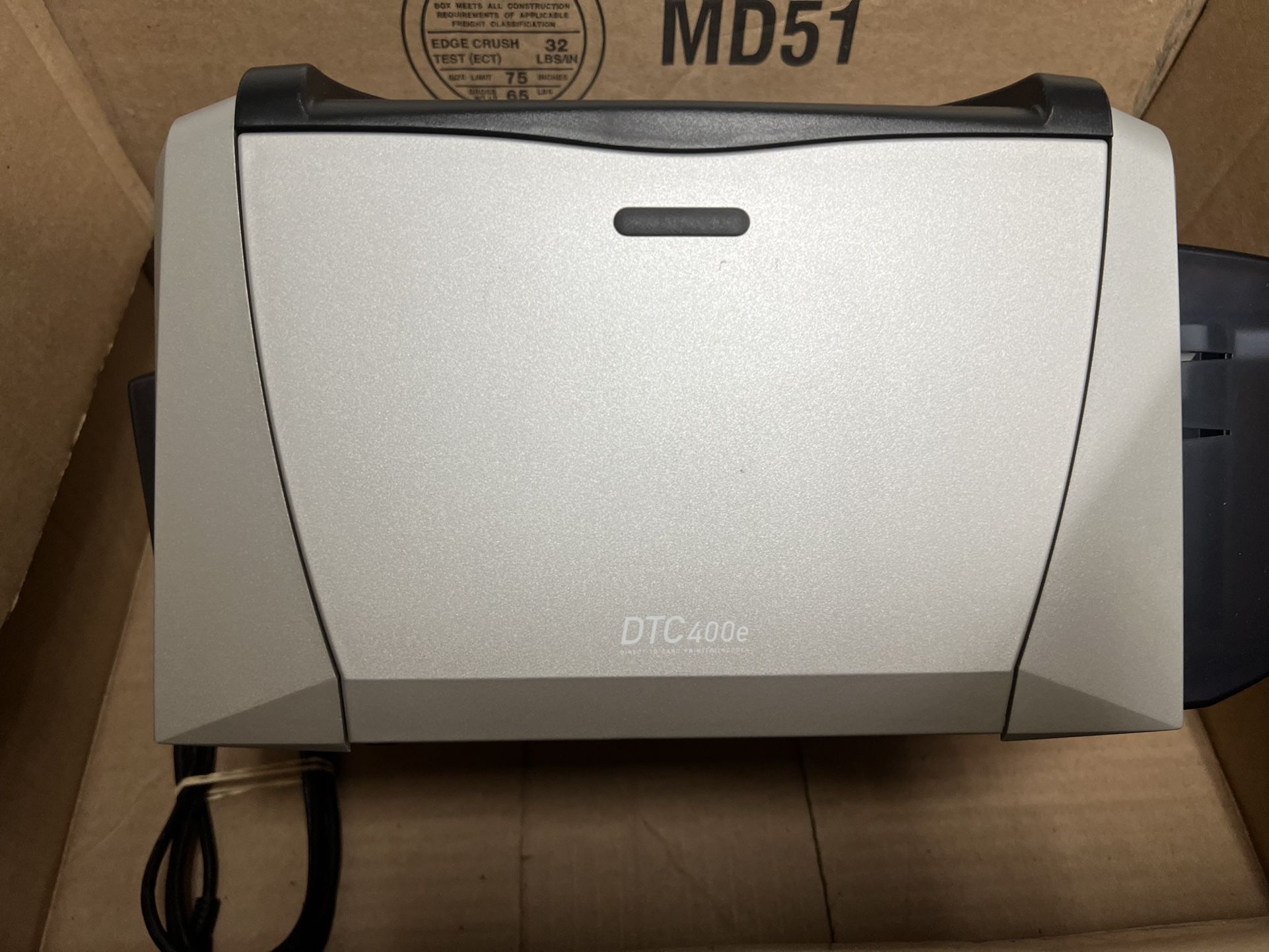 Fargo DTC400e MG X001 ID Card Printing System