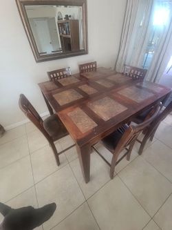 Dining room set