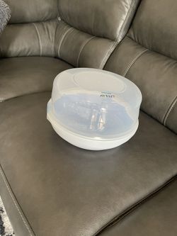 Philips AVENT Microwave Steam Sterilizer for Baby Bottles, Pacifiers, Cups and More, SCF281/05