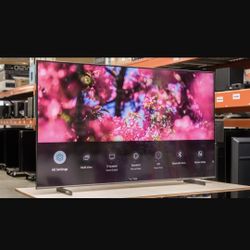 55-inch SAMSUNG QLED Q60C 4K Smart TV UHD HDR (2023 Model)