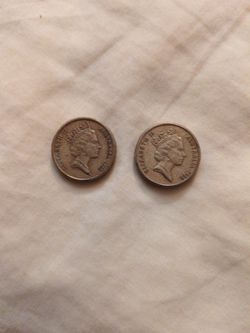 RARE AUSTRALIA 1988 ABORIGINAL ELDER HH VARIETY 2 DOLLAR COIN QUEEN ELIZABETH II