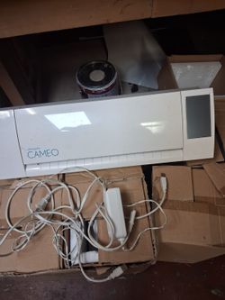 Cameo Vinyl Cutter