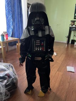 Darth Vader Size 5/6 Missing Cape