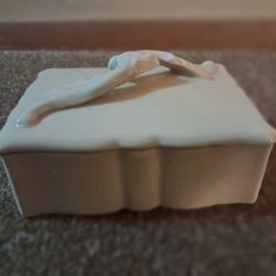 Vintage Ceramic Trinket Box