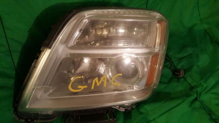GMC HEAD LIGHT