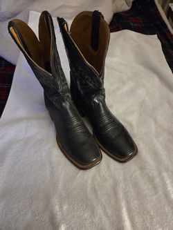 EL DORADO HANDMADE COWBOY BOOTS IN NEW CONDITION