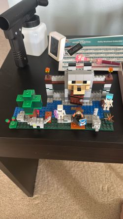 Lego Minecraft Set