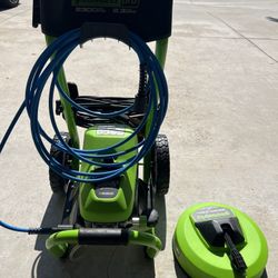 2300 PSI 1.2 GPM Cold Water Electric Pressure Washer