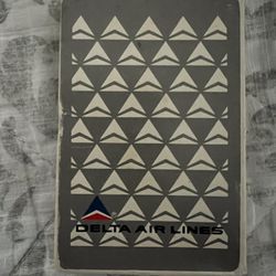 DELTA AIRLINES PLAYING CARDS 
