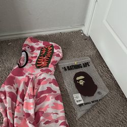bape shark zip up