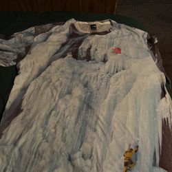 Supreme North face Shirt Size Medium 