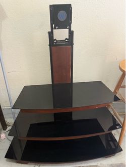 Porta tele no tiene para ponerla así como está en 20