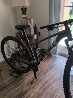 TREK MARLIN 4