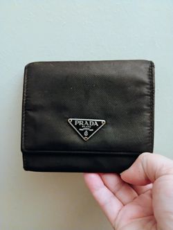 Prada  Black Men's Wallet Trifold Authentic W COA