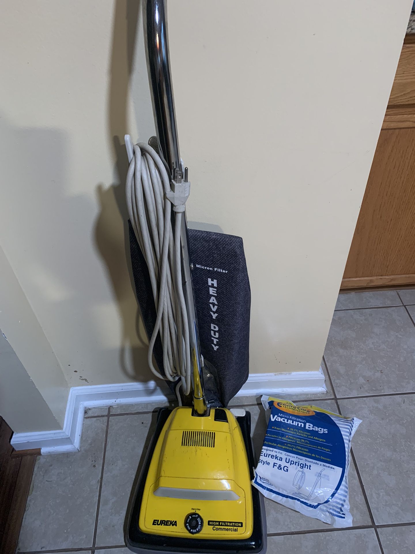 Eureka  Vacuum Cleaner
