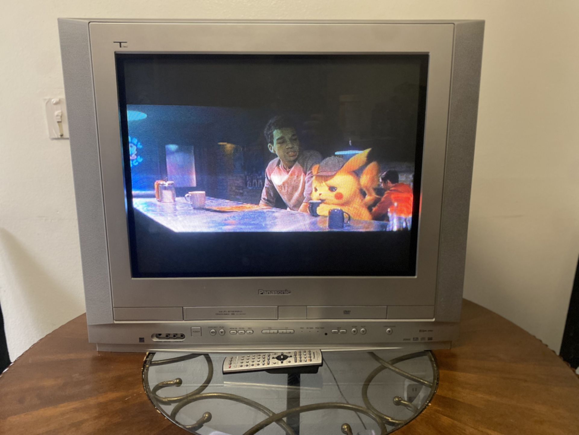 Panasonic Tau 27in CRT TV (PVDF2735) With Built In VHS, DVD Player And