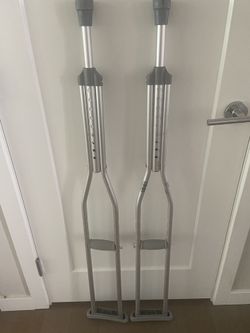 Adjustable Crutches