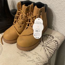 Brand New Kids Boots Size 2