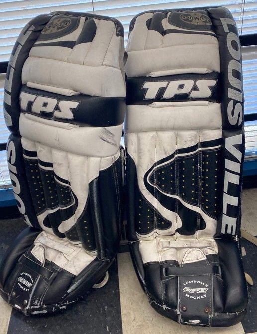 LOUISVILLE TPS XHALE 35" Senior Hockey Goalie Leg Pads!!! Minty Overall Playing/Displaying Condition!!!π₯
ππ€π€π¬οΈππ¨π¦