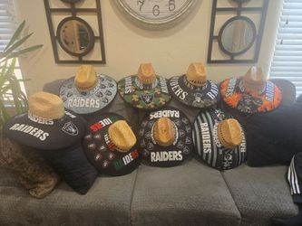 RAIDERS STRAW HATS Q