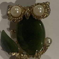 Vtg  Swoboda Jade And Pearl Pin