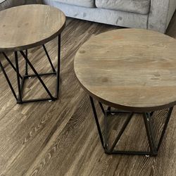 End tables 