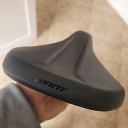 Bike Seat. ( Giant) Brand
