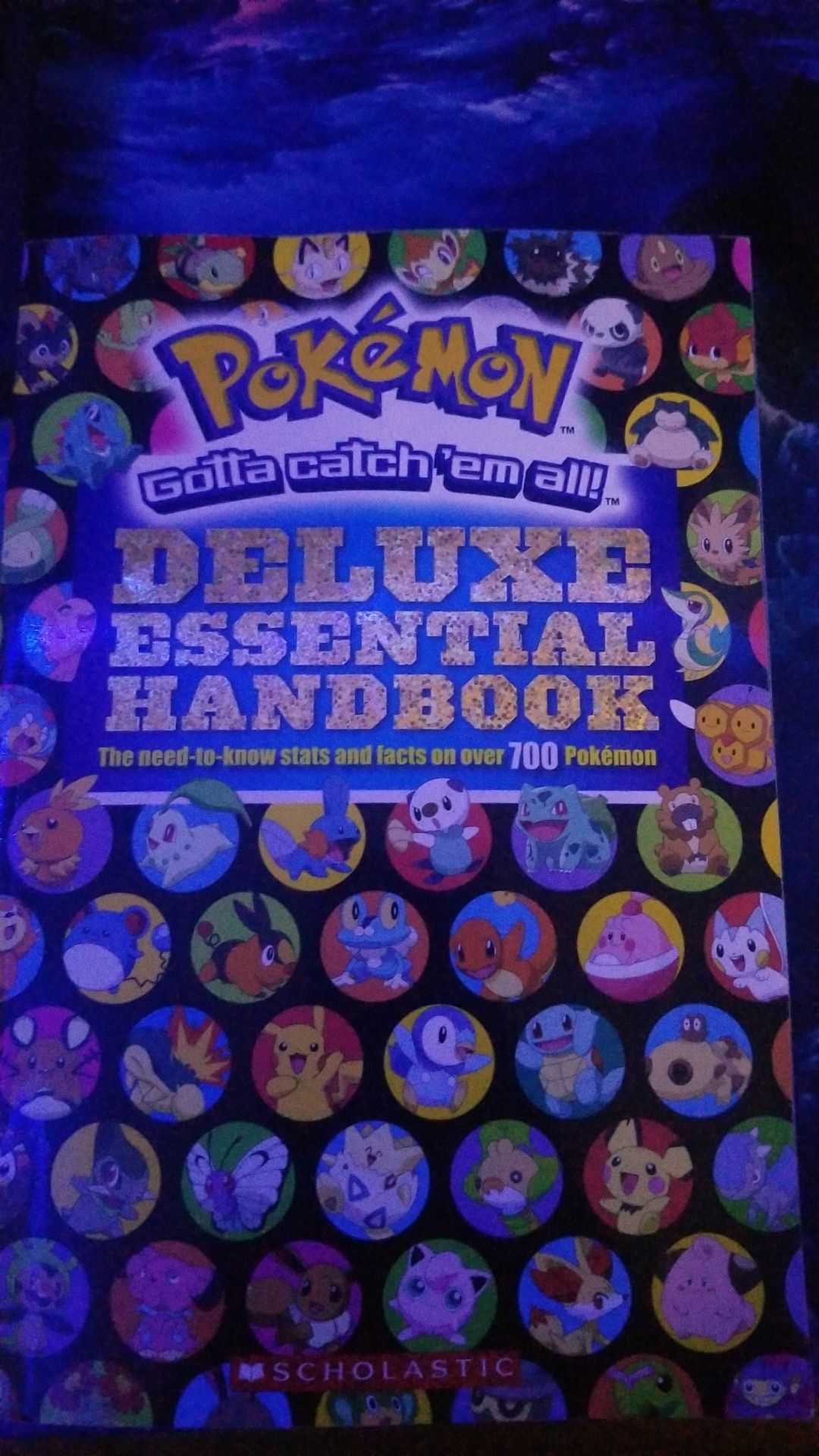 Pokemon DELUXE ESSENTIAL HANDBOOK