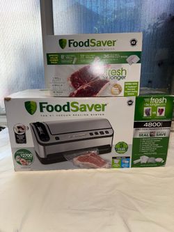 FoodSaver 4800 Series 2-in-1 Vacuum Sealing System