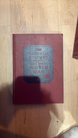 Pictorial History of the Second World War Book