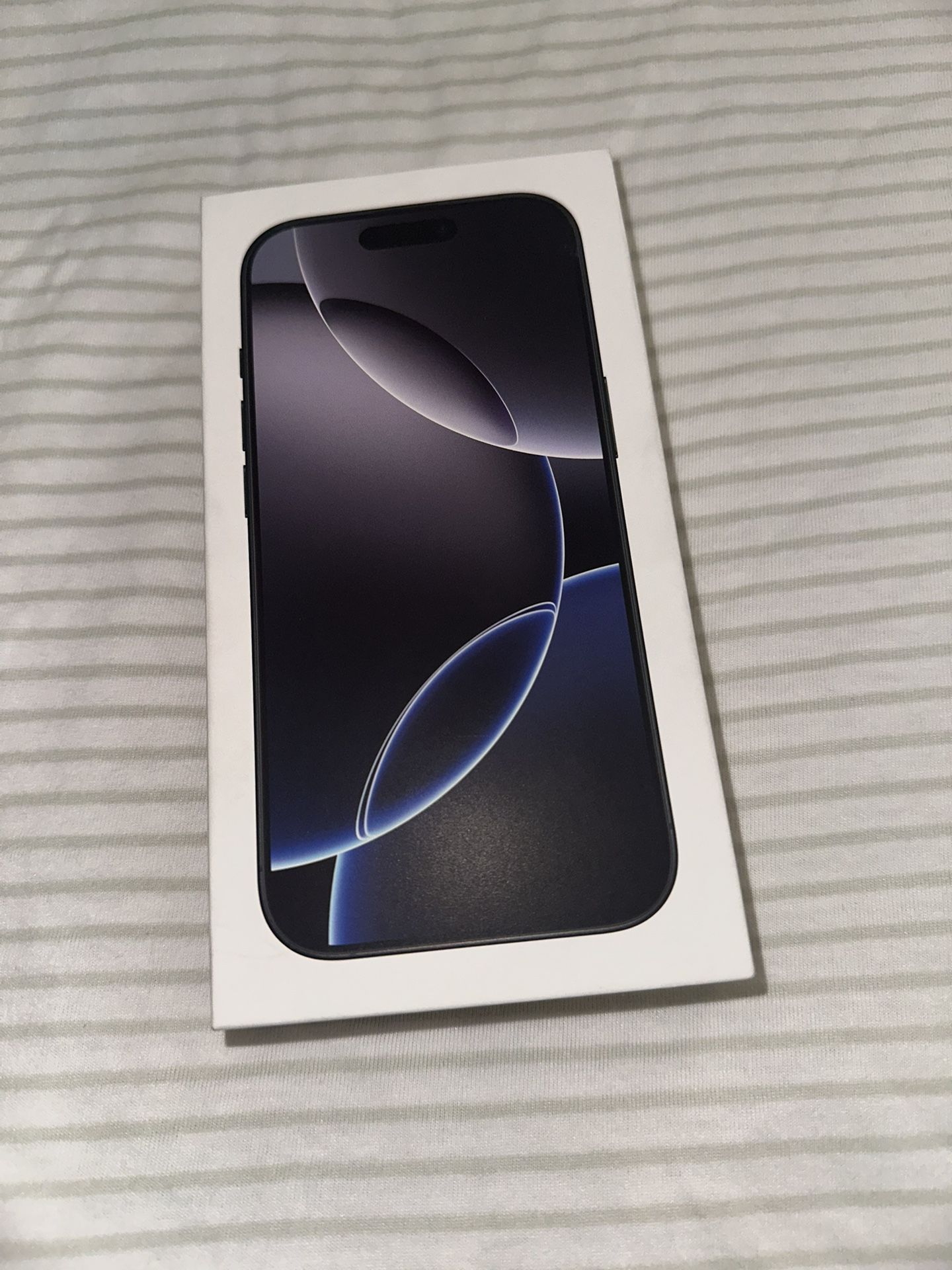 New Apple iPhone 16 Pro 512gb Black With Applecare+ Theft & loss