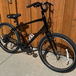 Specialized Roll Hybrid Bike Large 