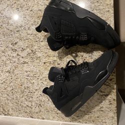 Jordan 4 Black Cat