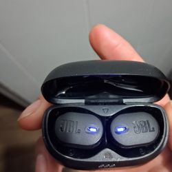 JBL tune Buds 2