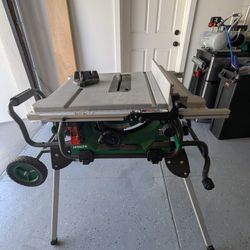 Folding Hitachi C10RJ 10" Table Saw