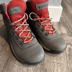 Women’s Columbia Hiking Boots