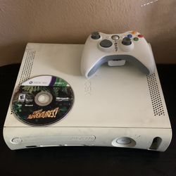 Xbox 360 Video Games Console Bundle Microsoft