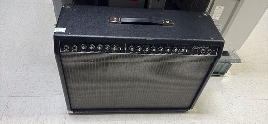 Guitar amp