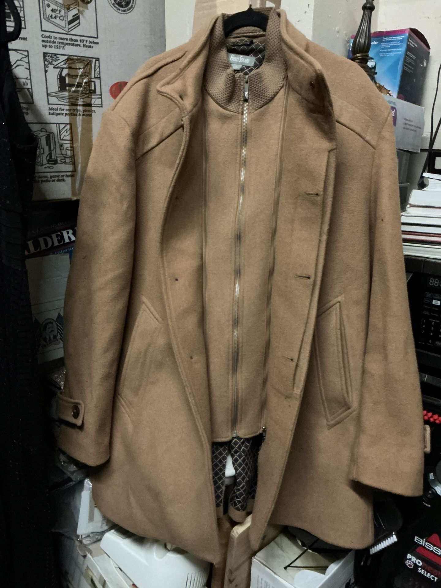 Men’s Coat/ Size 5x/ Pick Up Only / First Come First Serve
