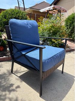 Lounge chair