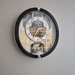 Seiko Melodies In Motion Clock