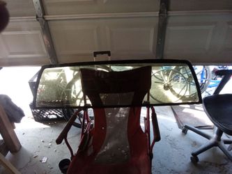 2000 S10 rear window