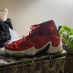 Nike LeBron 13 Away Sz 9.5